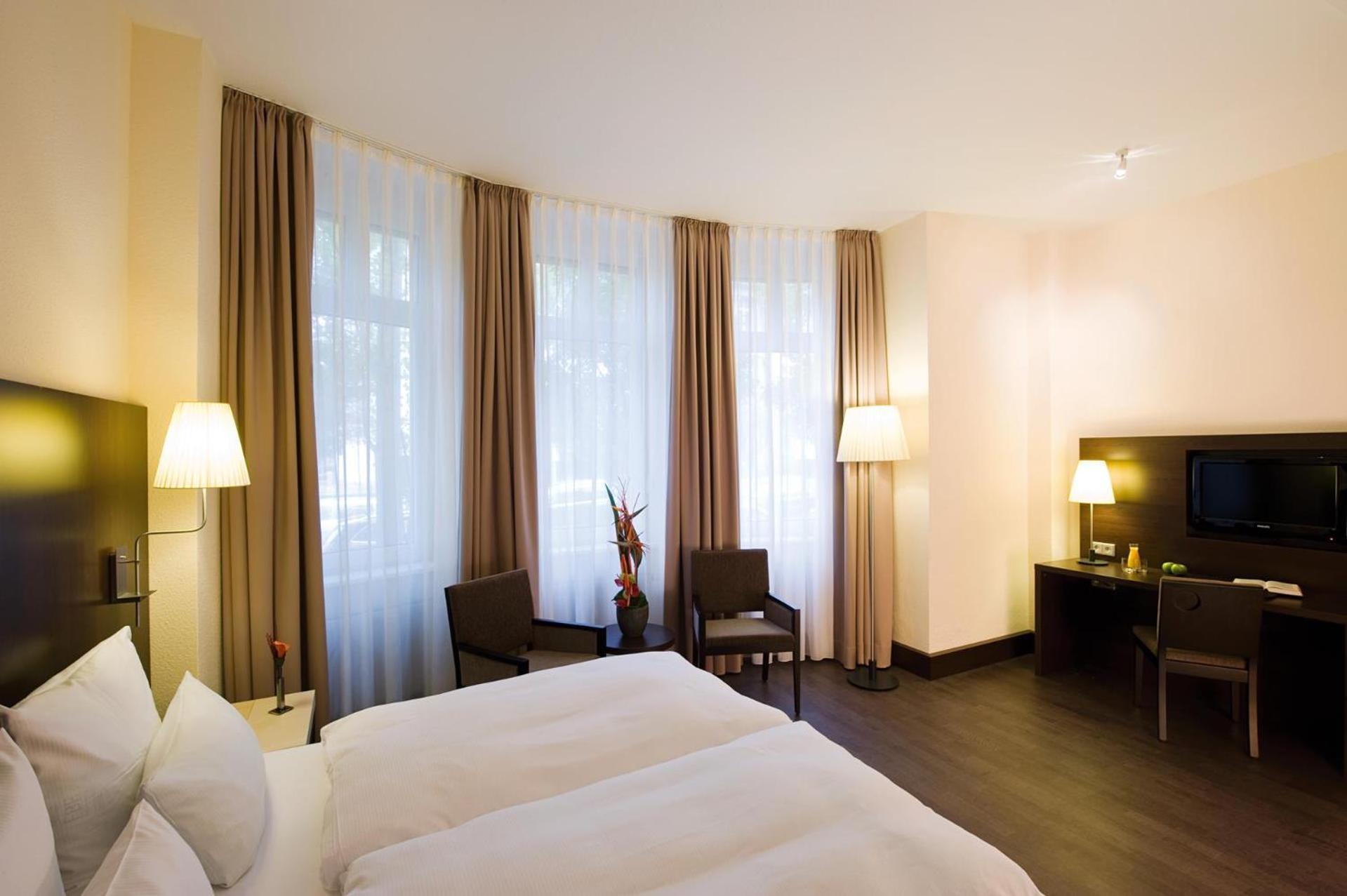 Frankfurt By Mz Hotelcollection 3*